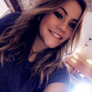 Meet your Posher, Chloe